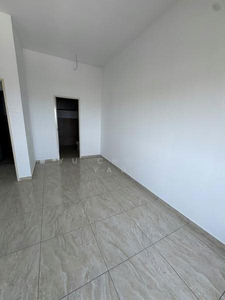 Kediaman Servis untuk Dijual di PANGSAPURI GADONG HARMONI @ AMBIENCE RESIDENCE - Yu Chuan Yau - PropertyGuru.com.my