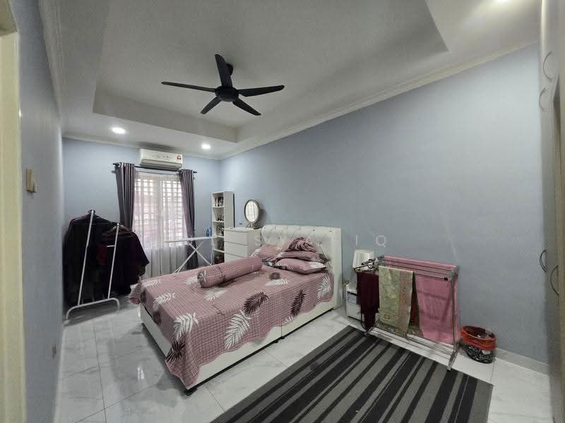 Semi-Detached House for Sale in Taman Melewar (Gombak) - Zul Syafiq - Bedroom - PropertyGuru.com.my