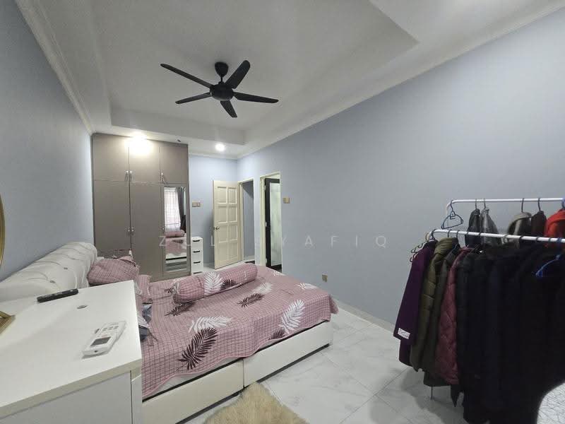 Semi-Detached House for Sale in Taman Melewar (Gombak) - Zul Syafiq - Bedroom - PropertyGuru.com.my