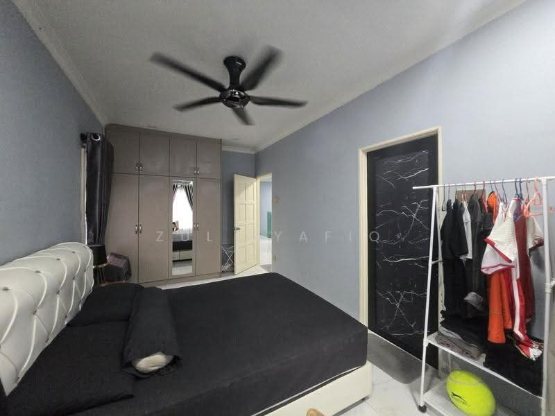 Semi-Detached House for Sale in Taman Melewar (Gombak) - Zul Syafiq - Bedroom - PropertyGuru.com.my