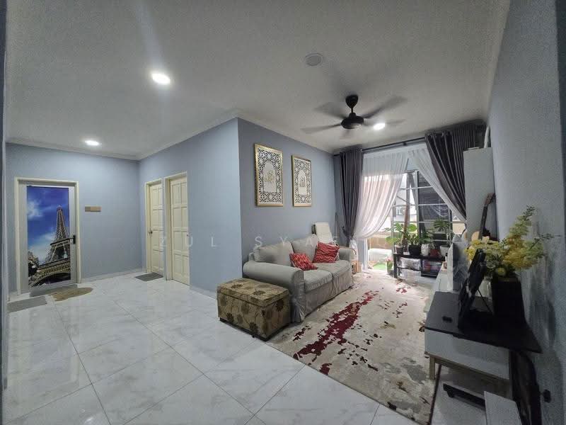 Semi-Detached House for Sale in Taman Melewar (Gombak) - Zul Syafiq - Living Room - PropertyGuru.com.my