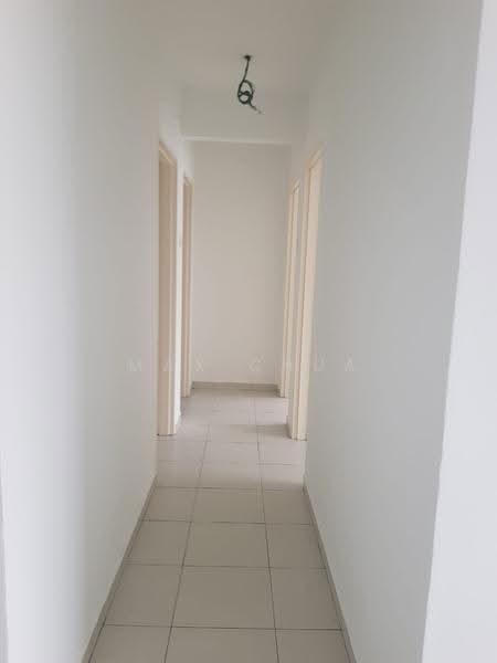 Pangsapuri untuk Dijual di Mandarina Court - Max Chua - Corridor - PropertyGuru.com.my