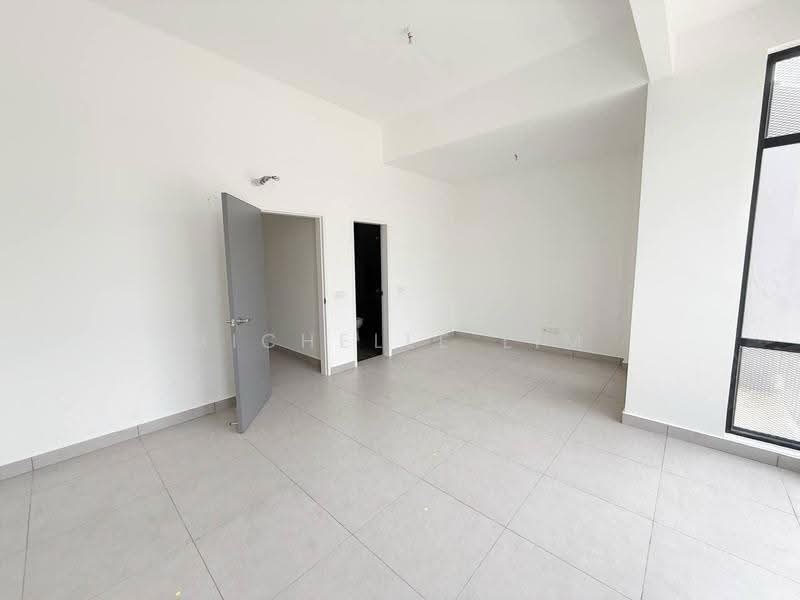 Rumah Teres 2-Tingkat untuk Dijual di Taman Mount Austin (Tebrau) - Michelle Lim - Interior - PropertyGuru.com.my