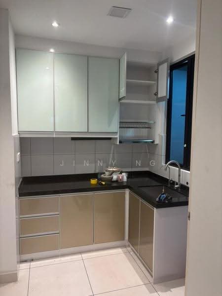 Service Residence for Rent at Majestic Maxim - Jinny Ng - Kitchen - PropertyGuru.com.my