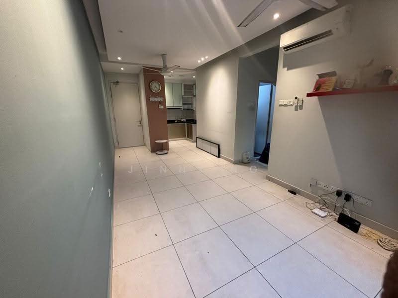 Service Residence for Rent at Majestic Maxim - Jinny Ng - Living Room - PropertyGuru.com.my