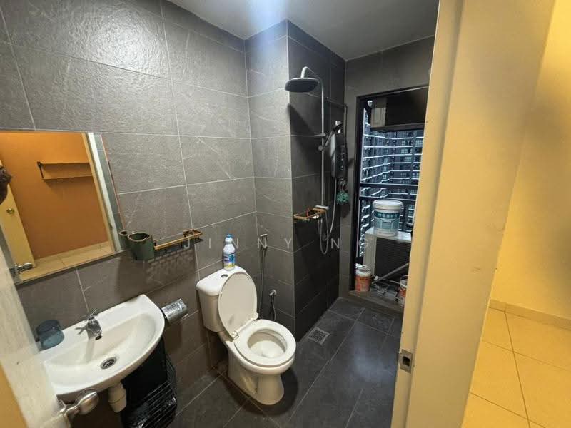 Service Residence for Rent at Majestic Maxim - Jinny Ng - Bathroom - PropertyGuru.com.my