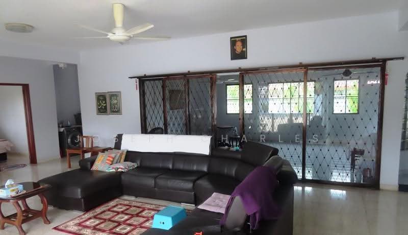 Bungalow House for Sale in Port Dickson (Negeri Sembilan) - Joseph Charles - Living Room - PropertyGuru.com.my