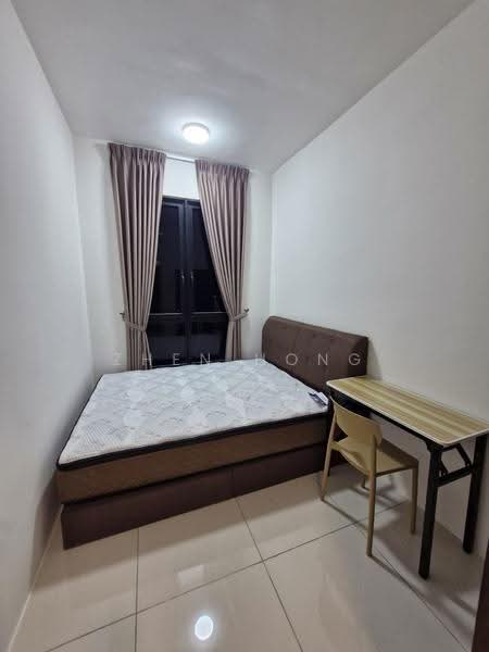 Kediaman Servis untuk Dijual di Vivo Executive Apartment - Zhen Hong - Bedroom - PropertyGuru.com.my