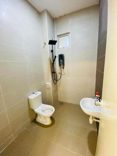 Semi-Detached House for Sale in Seremban (Negeri Sembilan) - Jocelyn Chan - Bathroom - PropertyGuru.com.my