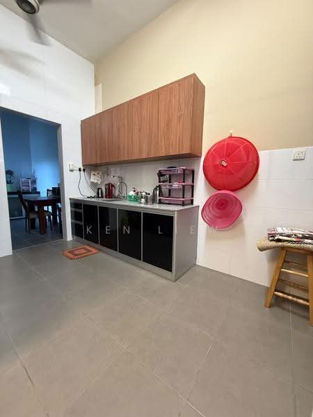 Link Bungalow for Sale in Taman Adda Heights (Tebrau) - Ken Liew - Kitchen - PropertyGuru.com.my