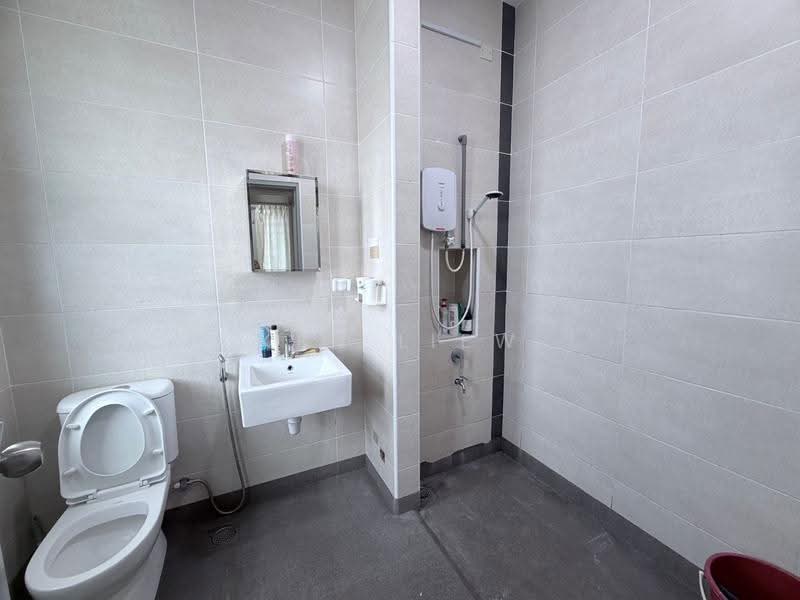 Rumah Teres 2-Tingkat untuk Dijual di Johor Bahru (Johor) - Ken Liew - Bathroom - PropertyGuru.com.my