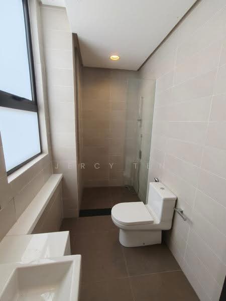 Rumah Teres untuk Dijual di Medini (Iskandar Puteri (Nusajaya)) - Jercy Ten - Bathroom - PropertyGuru.com.my