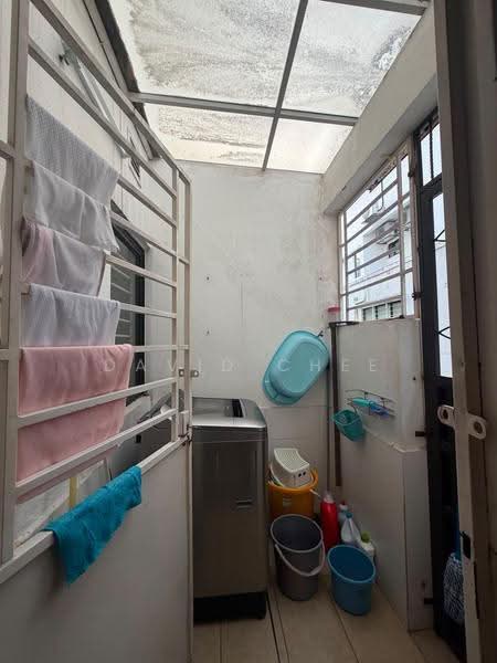 3-storey Terraced House for Sale in Lake Fields (Sungai Besi) - David Chee - Balcony - PropertyGuru.com.my