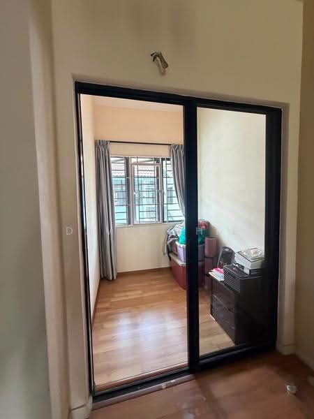 3-storey Terraced House for Sale in Lake Fields (Sungai Besi) - David Chee - Interior - PropertyGuru.com.my