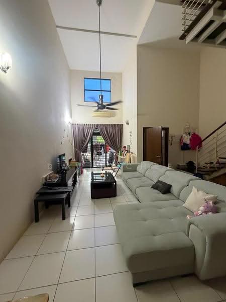 3-storey Terraced House for Sale in Lake Fields (Sungai Besi) - David Chee - Living Room - PropertyGuru.com.my