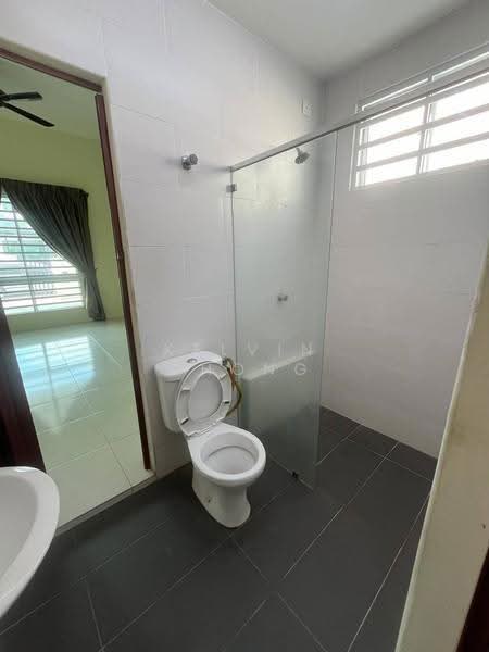 Rumah Banglo untuk Disewa di Gopeng (Perak) - Kelvin Chong - Bathroom - PropertyGuru.com.my