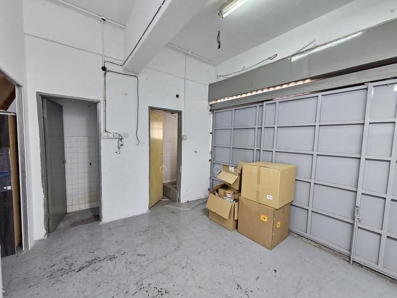 Kedai untuk Dijual di Taman Muda (Ampang) - Eason Chan - Interior - PropertyGuru.com.my