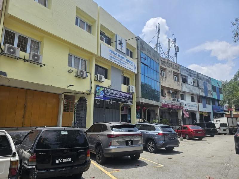 Kedai untuk Dijual di Taman Muda (Ampang) - Eason Chan - Exterior - PropertyGuru.com.my