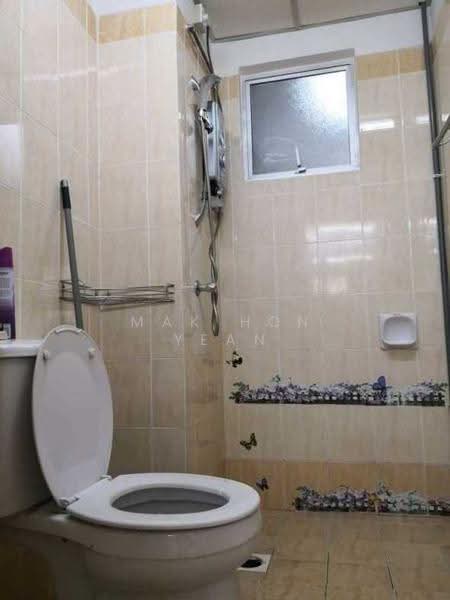 3-storey Terraced House for Rent in Puchong (Selangor) - Mak Hon Yean - Bathroom - PropertyGuru.com.my