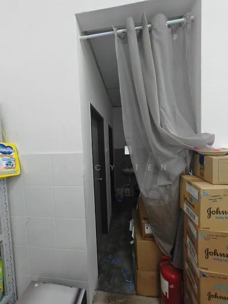 Kedai / Pejabat untuk Disewa di Bandar Indahpura (Kulai) - Jercy Ten - Corridor - PropertyGuru.com.my