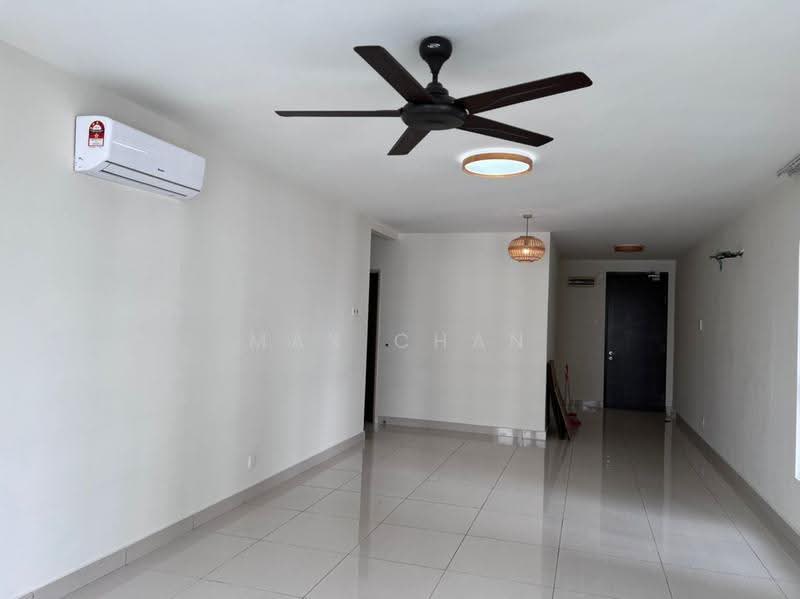 Kediaman Servis untuk Dijual di Maisson - Max Chan - Living Room - PropertyGuru.com.my