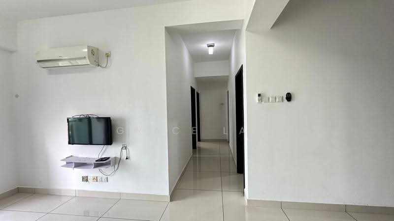 Service Residence for Sale at D'Inspire Residence (Inspira Bestari) - Grace Lau - Corridor - PropertyGuru.com.my