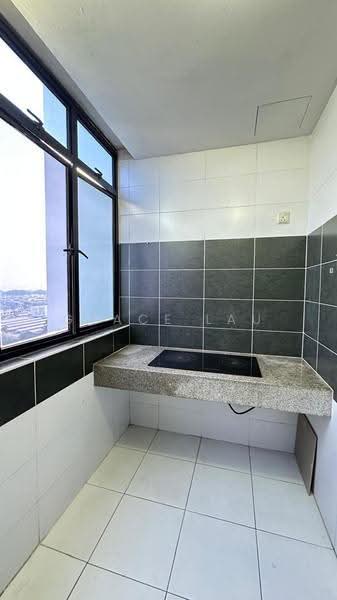 Service Residence for Sale at D'Inspire Residence (Inspira Bestari) - Grace Lau - Kitchen - PropertyGuru.com.my