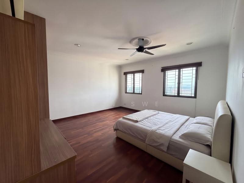 Kondominium untuk Dijual di Casa Tropicana - Ryan Swe - Bedroom - PropertyGuru.com.my