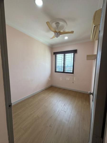 Kondominium untuk Dijual di Casa Tropicana - Ryan Swe - Interior - PropertyGuru.com.my