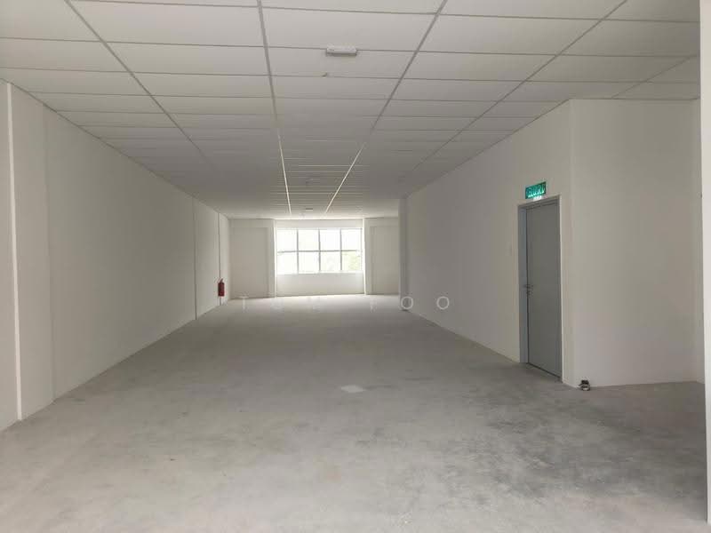 Kedai / Pejabat untuk Disewa di (Bukit Sentosa 2) Seksyen Bs2 (Serendah) - Tom Foo - Interior - PropertyGuru.com.my