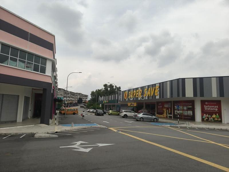Kedai / Pejabat untuk Disewa di (Bukit Sentosa 2) Seksyen Bs2 (Serendah) - Tom Foo - Exterior - PropertyGuru.com.my