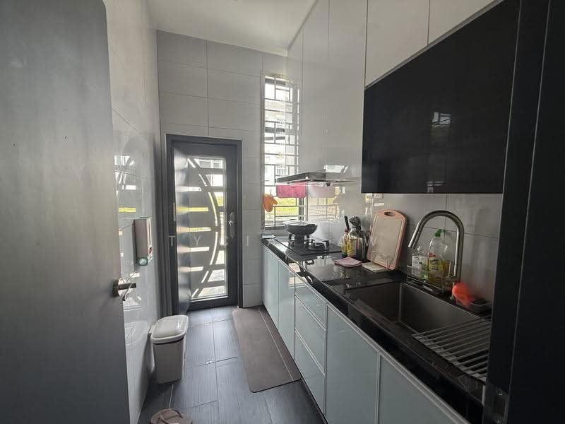Rumah Teres 2-Tingkat untuk Dijual di Skudai (Johor) - Tycia Law - Kitchen - PropertyGuru.com.my
