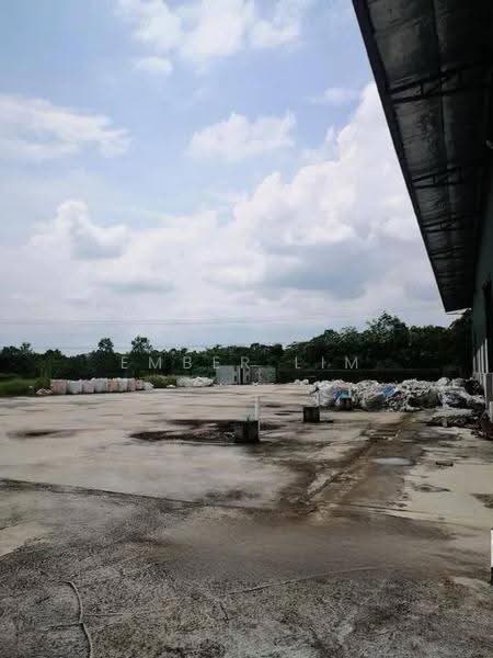 Factory for Sale in Ulu Tiram (Johor) - Ember Lim - Exterior - PropertyGuru.com.my