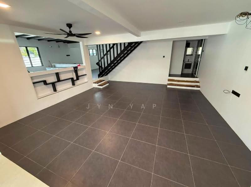 Semi-Detached House for Sale in Tok Sira (Kuantan) - Jyn Yap - Living Room - PropertyGuru.com.my
