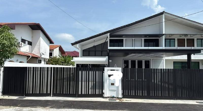 Semi-Detached House for Sale in Tok Sira (Kuantan) - Jyn Yap - Exterior - PropertyGuru.com.my
