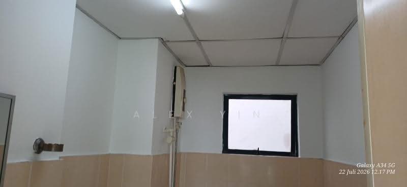 Kondominium untuk Dijual di Changkat View - Alex Yin - Bathroom - PropertyGuru.com.my