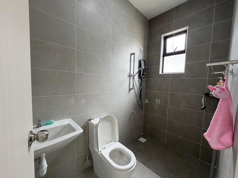 2-storey Terraced House for Sale in Taman Tasik Indah (Kluang) - Grace Fan - PropertyGuru.com.my