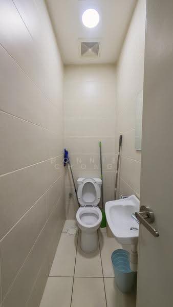 Kediaman Servis untuk Disewa di Pacific Star (Service Residence) - Bonnie Chong - Bathroom - PropertyGuru.com.my