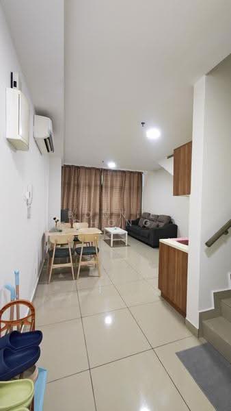 Kediaman Servis untuk Disewa di Pacific Star (Service Residence) - Bonnie Chong - Living Room - PropertyGuru.com.my