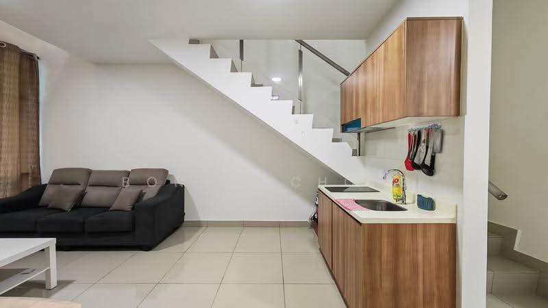 Kediaman Servis untuk Disewa di Pacific Star (Service Residence) - Bonnie Chong - Living Room - PropertyGuru.com.my