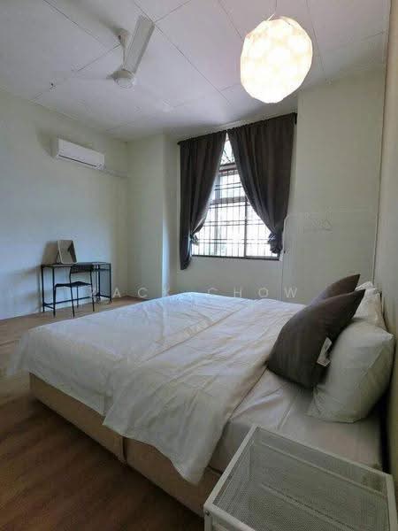 2-storey Terraced House for Sale in Taman Desa Tebrau (Tebrau) - Zack Chow - Bedroom - PropertyGuru.com.my