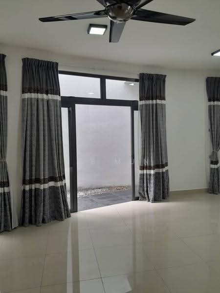 2-storey Terraced House for Sale in Laman Glenmarie (Shah Alam) - Sze Mun - PropertyGuru.com.my