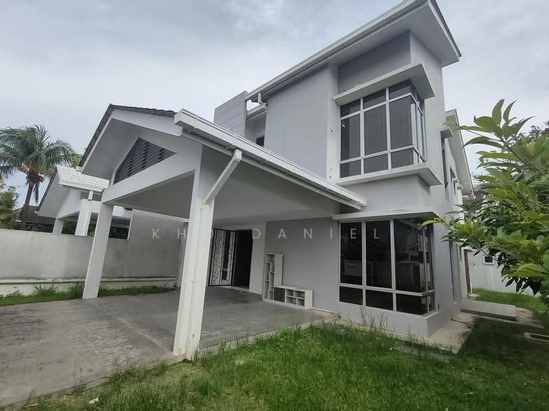 Semi-Detached House for Sale in Bandar Parklands (Klang) - Kho Daniel - PropertyGuru.com.my