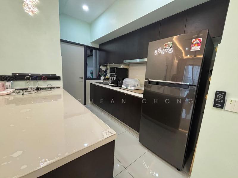 Service Residence for Sale at Setia City Residences - Yap Chean Chong - Kitchen - PropertyGuru.com.my