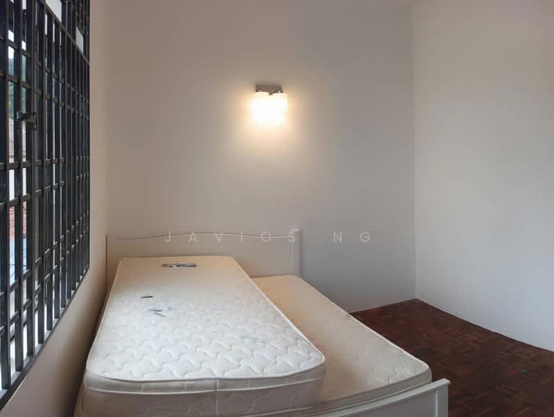 Semi-Detached House for Sale in Kawasan Perumahan Sungai Emas (Batu Ferringhi) - Javios Ng - Bedroom - PropertyGuru.com.my