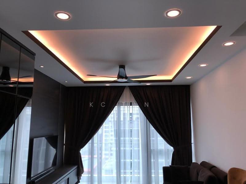 Kediaman Servis untuk Dijual di V Residence 2 @ Sunway Velocity - KC Tan - Living Room - PropertyGuru.com.my