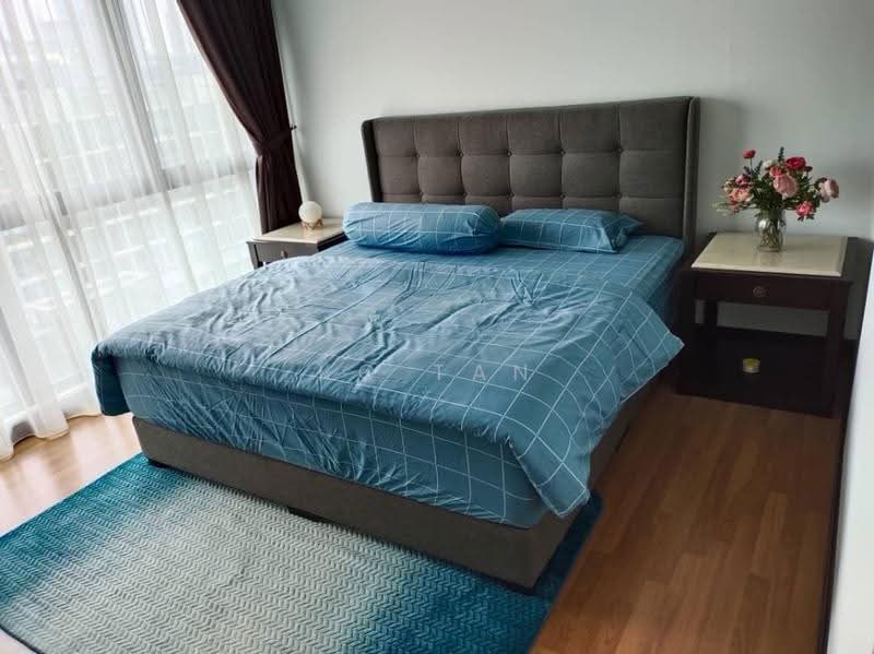 Kediaman Servis untuk Dijual di V Residence 2 @ Sunway Velocity - KC Tan - Bedroom - PropertyGuru.com.my