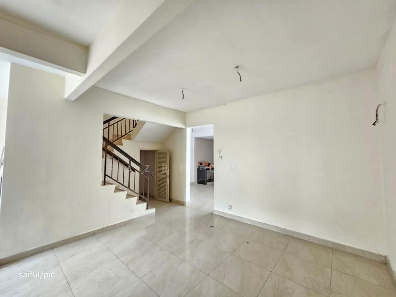 Rumah Teres 2-Tingkat untuk Dijual di Bukit Jelutong (Shah Alam) - Fazri Omar - PropertyGuru.com.my