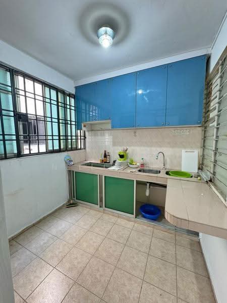 Flat for Rent at Rumah Pangsa Sri Lanang - Nellie Lim - Kitchen - PropertyGuru.com.my
