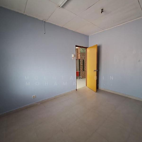1-storey Terraced House for Rent in Bandar Kinrara Seksyen 4 (Bandar Kinrara) - Mokhtar Bin Mohamad Akhir - Interior - PropertyGuru.com.my